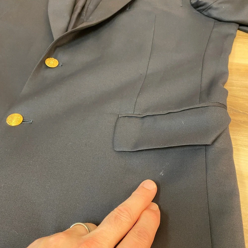 Jos A. Bank Signature Collection Blazer Mens 43R Navy Blue Wool 2 Gold Buttons